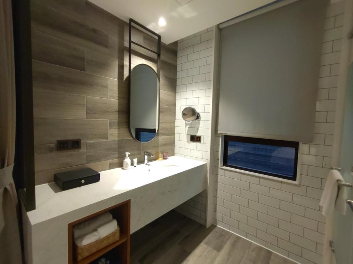 Just Palace Hotel Тайпей Екстериор снимка